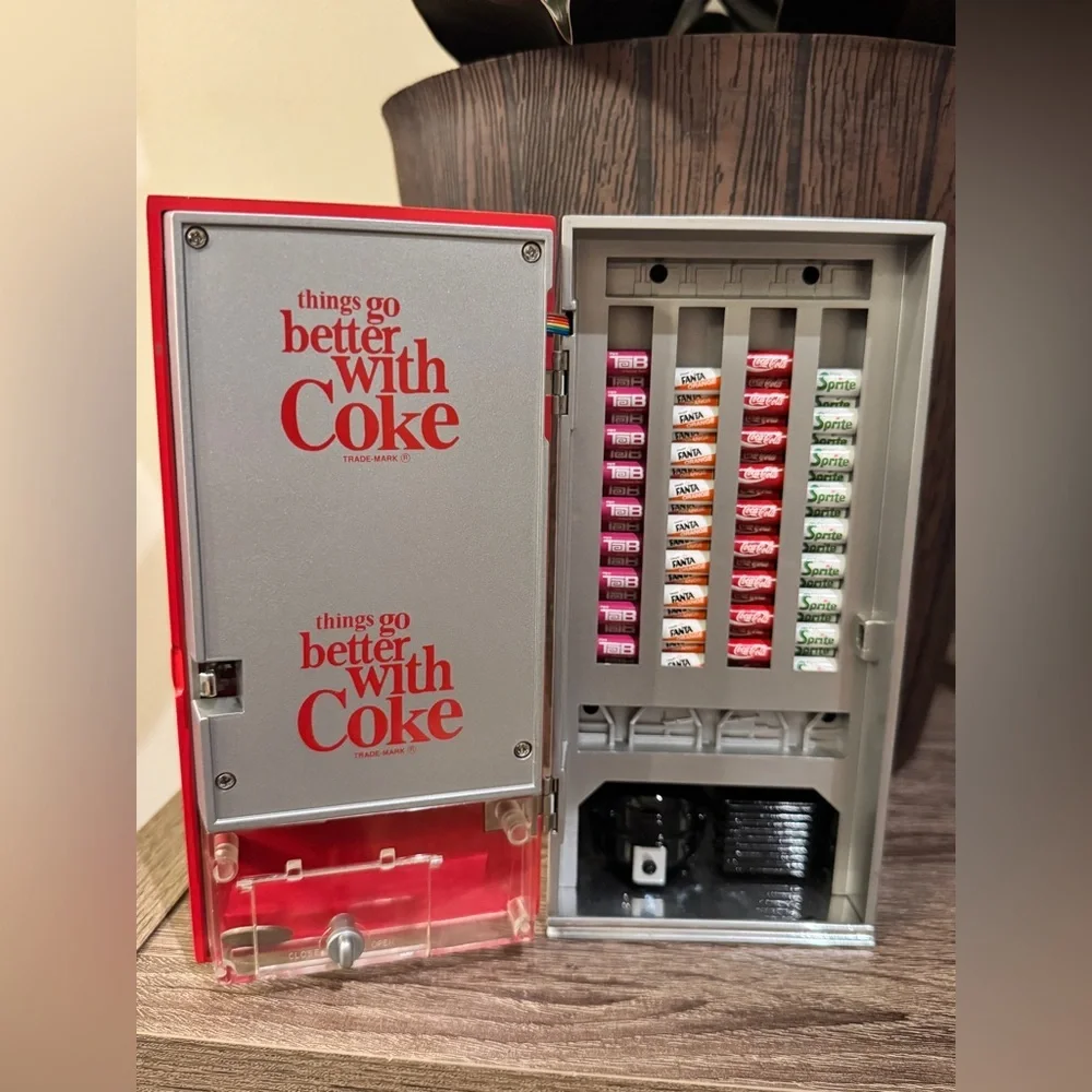 Vintage Coca Cola Mini Vending Machine 1996 Vendo Musical Bank Lights Retro - Picture 4 of 7